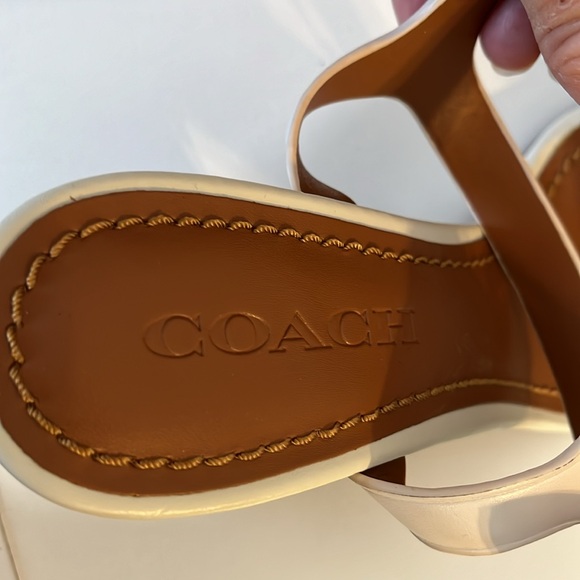NWT COACH CHAIN MED HEEL LEATHER SANDALS IN CHALK COLOR, SIZE 7.5 - Picture 9 of 12